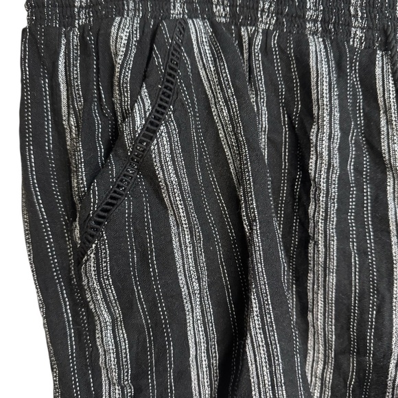 Briggs Ladies Linen Blend Short - 3X - Picture 3 of 4